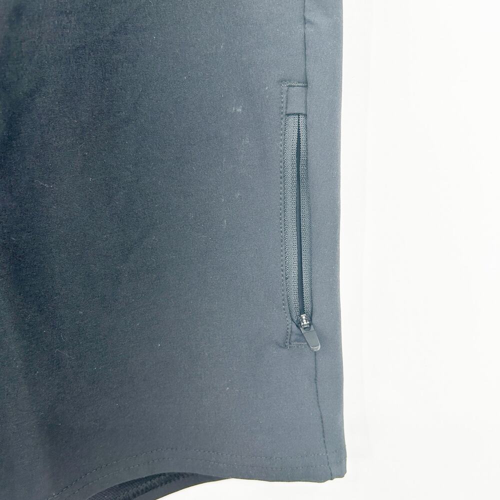 All In Motion Mens Athleisure Casual Chino Bermuda Golf Shorts Size‎ 38 Black - Picture 2 of 6